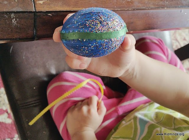 Are you looking for a fun and unique Easter egg project? Try DIY Faberge Eggs. #creativekids #easter #handsonlearning #kidminds #FabergeEggss