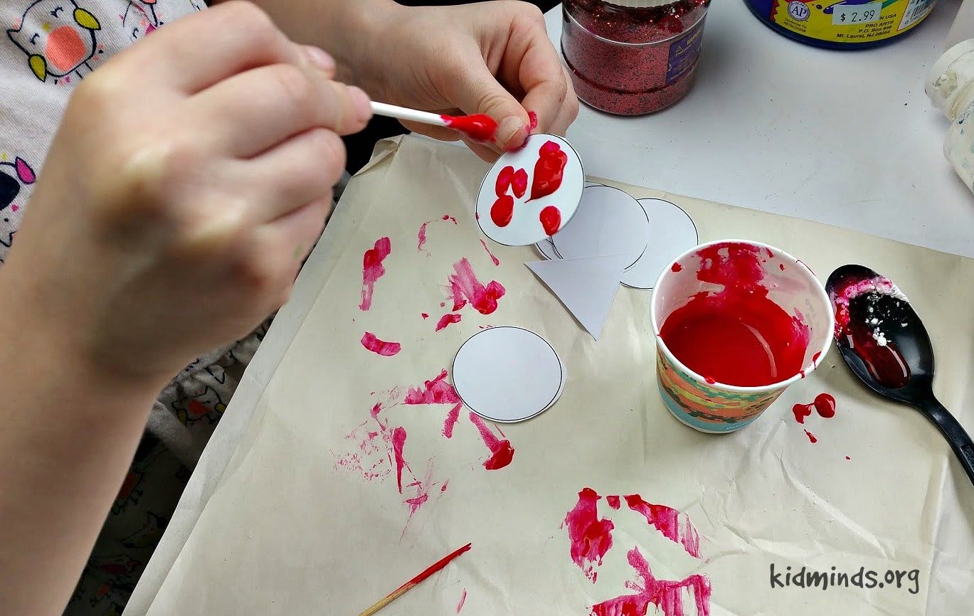 Marvelous Textured Paint Collage: shapes, colors, and fine motor practice.  It’s easy and really fun for kids of all ages to play with textures and make collages, combing these two into one project simply doubles the fun. 