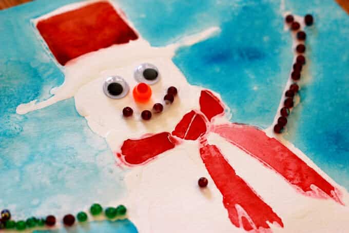7 fantastic art ideas (+ tips) for your winter art camp at home. Not only is it a fun thing to do with kids, but it’s also a great opportunity for creative expression and development of balanced thinking. #winterart #campathome #art4kids #makingmemories #funathomewithkids #wintercamp