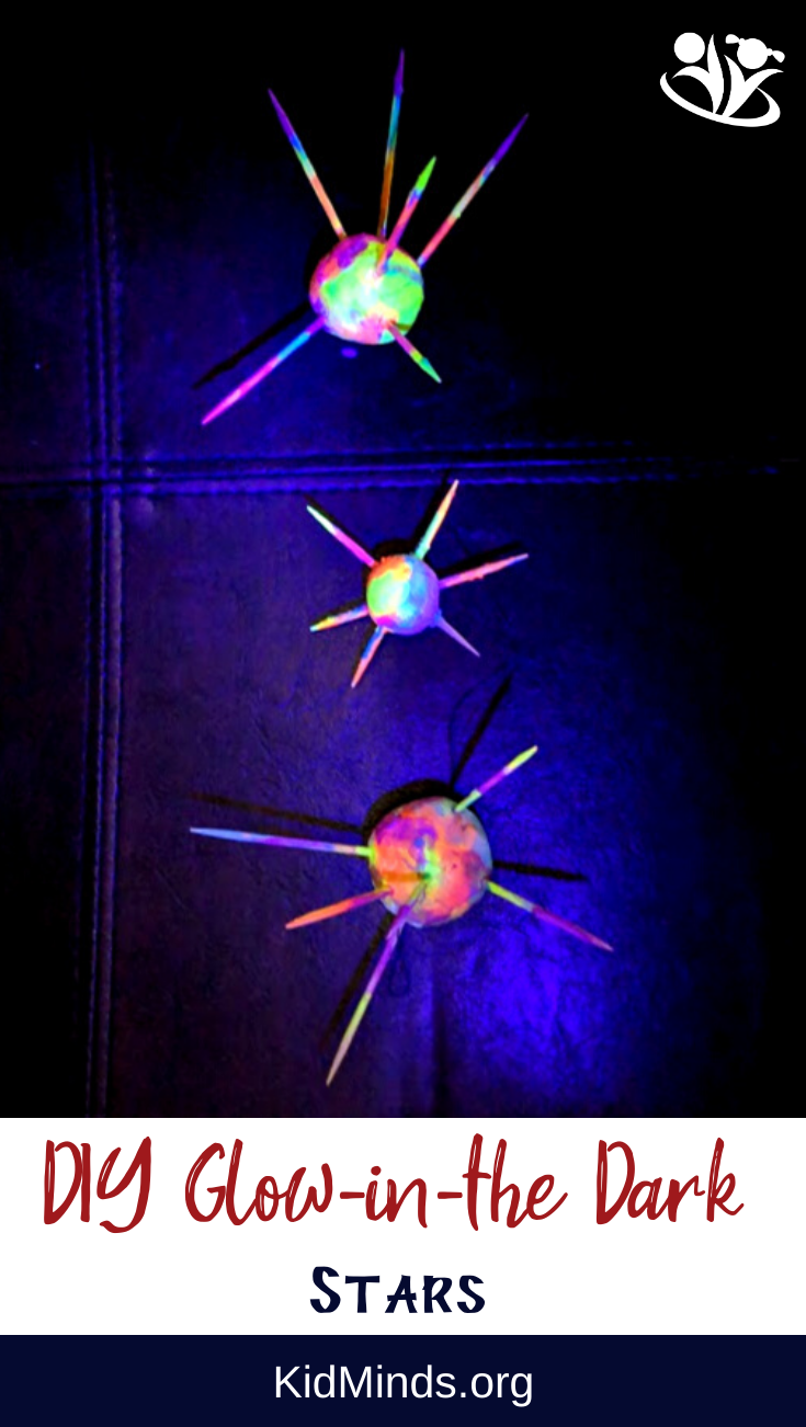 DIY stars that glow in the dark are fun and easy to make. All you need is playdough, toothpicks, and glow-in-the-dark paints.  #stars #spacecraft #glowinthedark