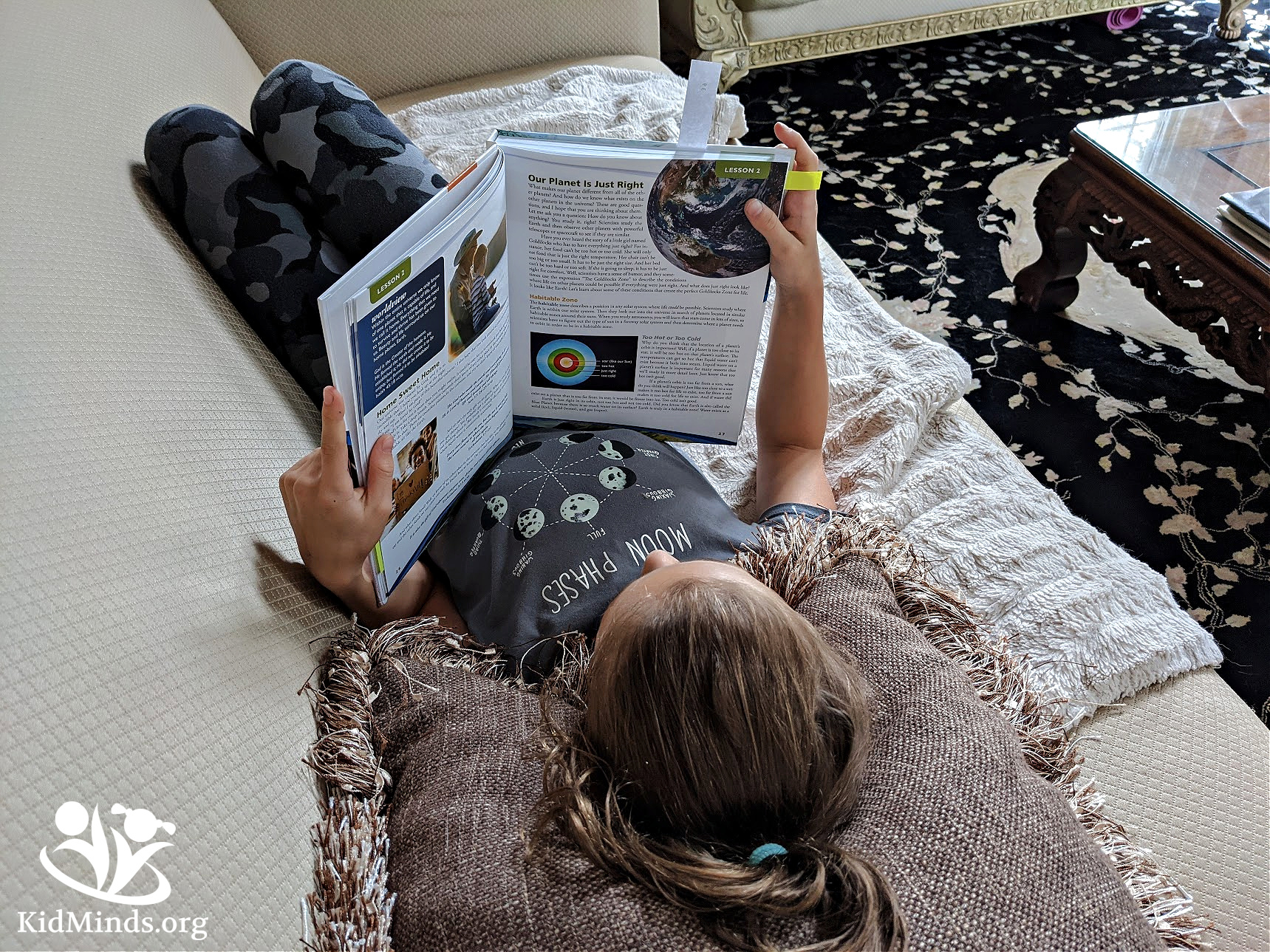 If you are looking for a well-rounded Earth Science curriculum written for homeschoolers, look no further. Apologia will take your kids on a discovery tour around our home planet Earth  #STEM #science #curriculum #Apologiascience