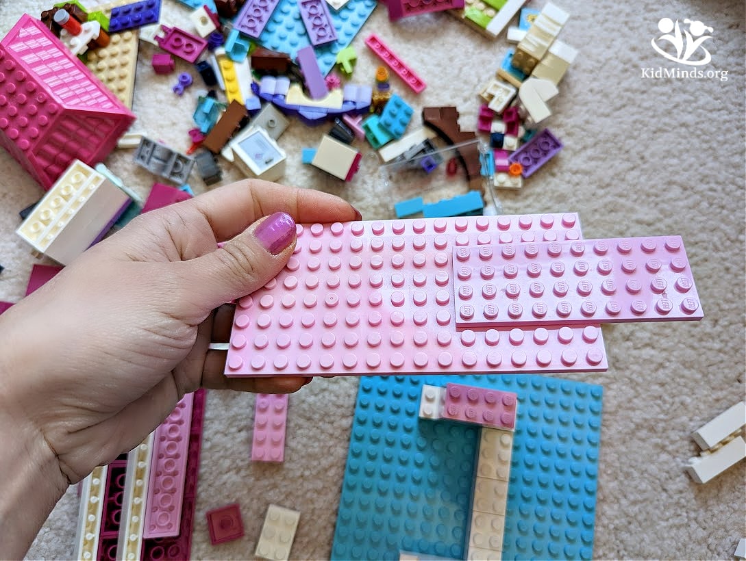 Test your #engineering skills with the LEGO catapult. Make it with the pieces you already have in your house. Includes #STEM #printables #kidsactivities #kidminds #handsonlearning #LEGO #catapult #STEAM #laughingkidslearn